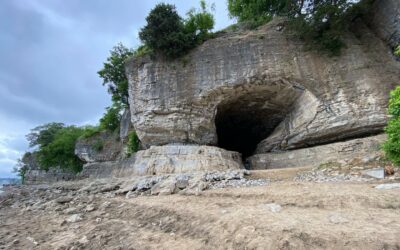 Hiking with Shawn’s Trail Guide Series: Cave-In-Rock State Park