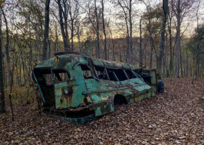 Millstone Lake Bus