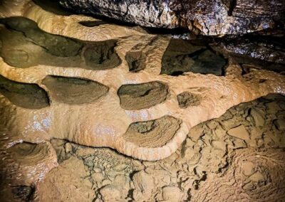 Illinois Caverns Rock Formation