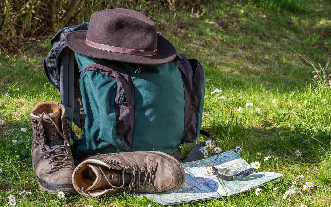 Day Hiking Gear Checklist