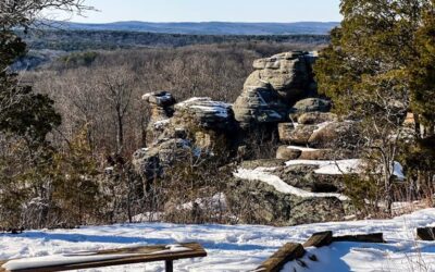 How to Take Better Hiking Pictures in the Snow
